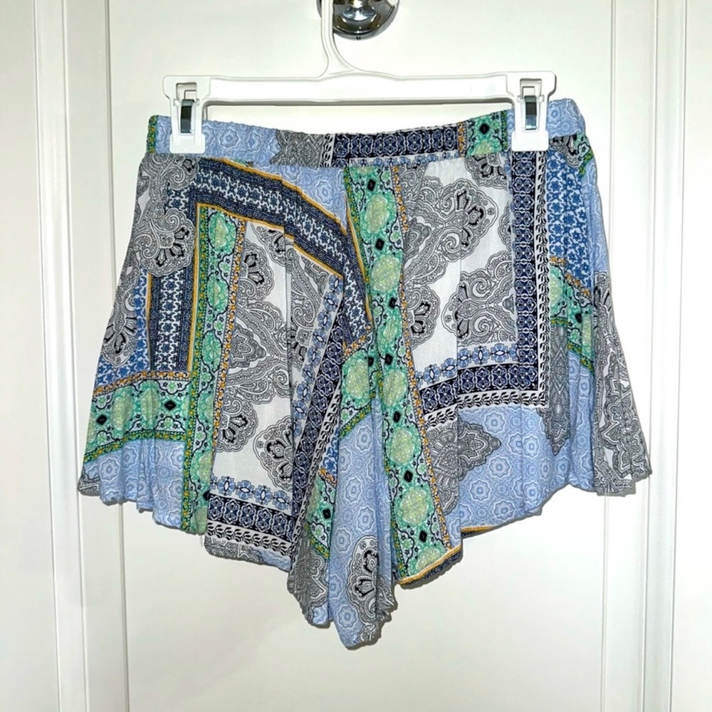 Altar’d state matching set, boho, shorts and top, size small - Picture 4 of 7